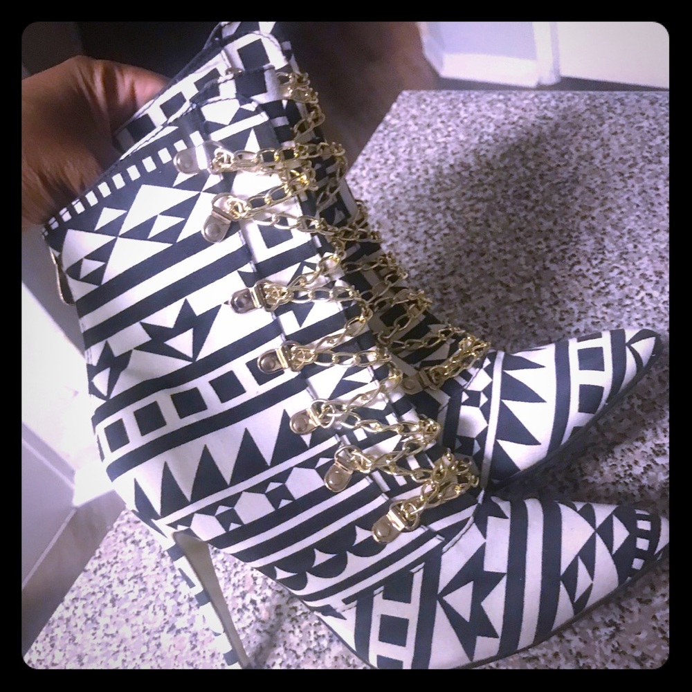 Classy Crazy Pattern Boots